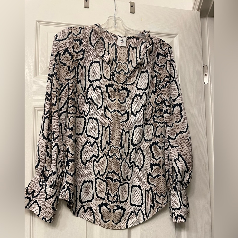 Cabi snake print blouse, size xs.